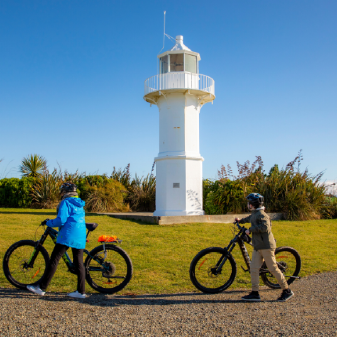 Jacks point biking lighthouse